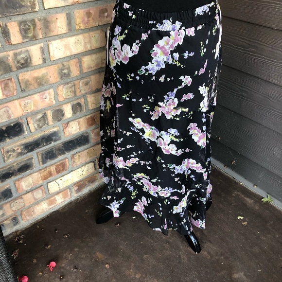 🌷Ralph Lauren floral skirt NWT MSRP $125 - Picture 2 of 2